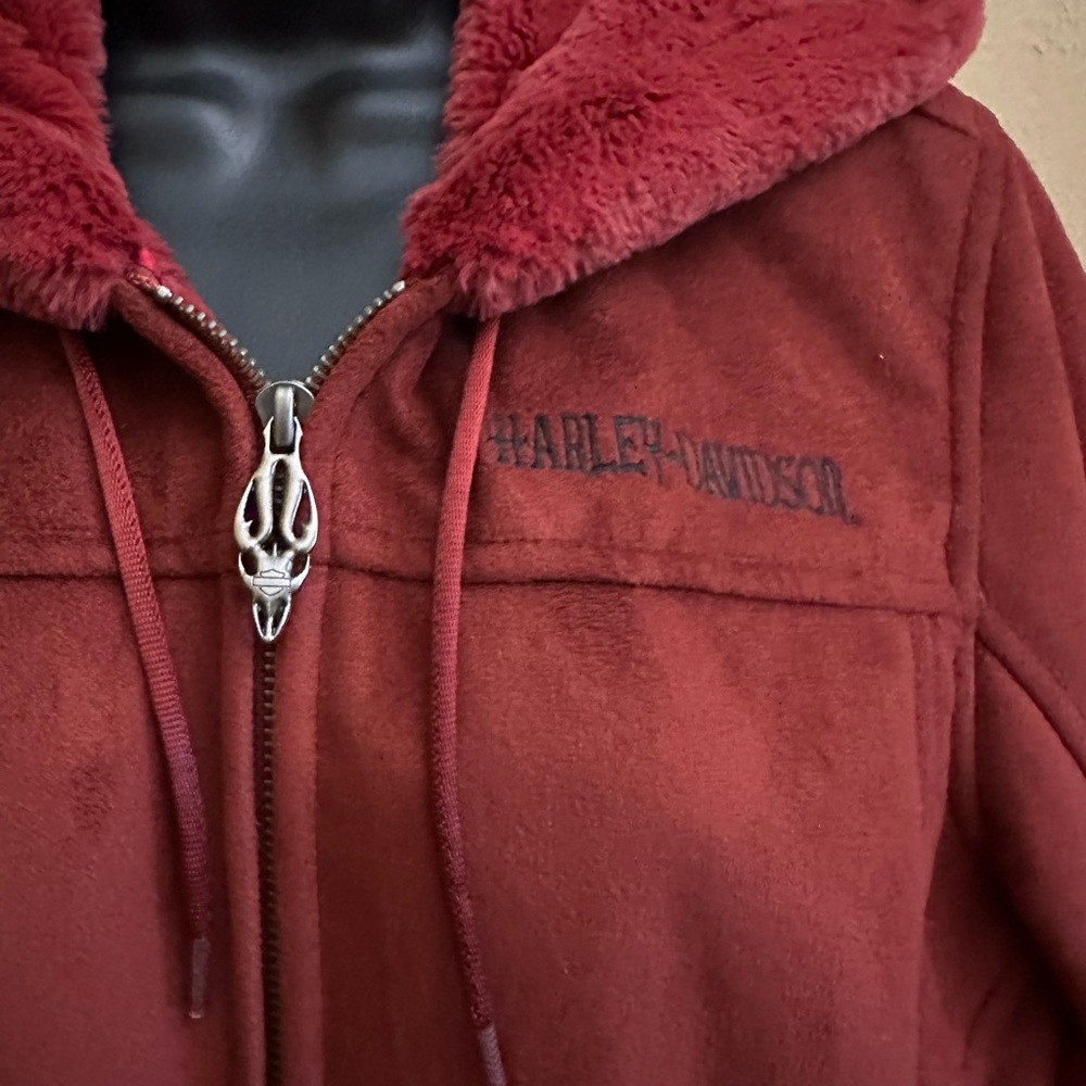 Women’s Harley Davidson Faux Fur Jacket. Size Medium. Excellent Preowned Con… - Picture 8 of 10